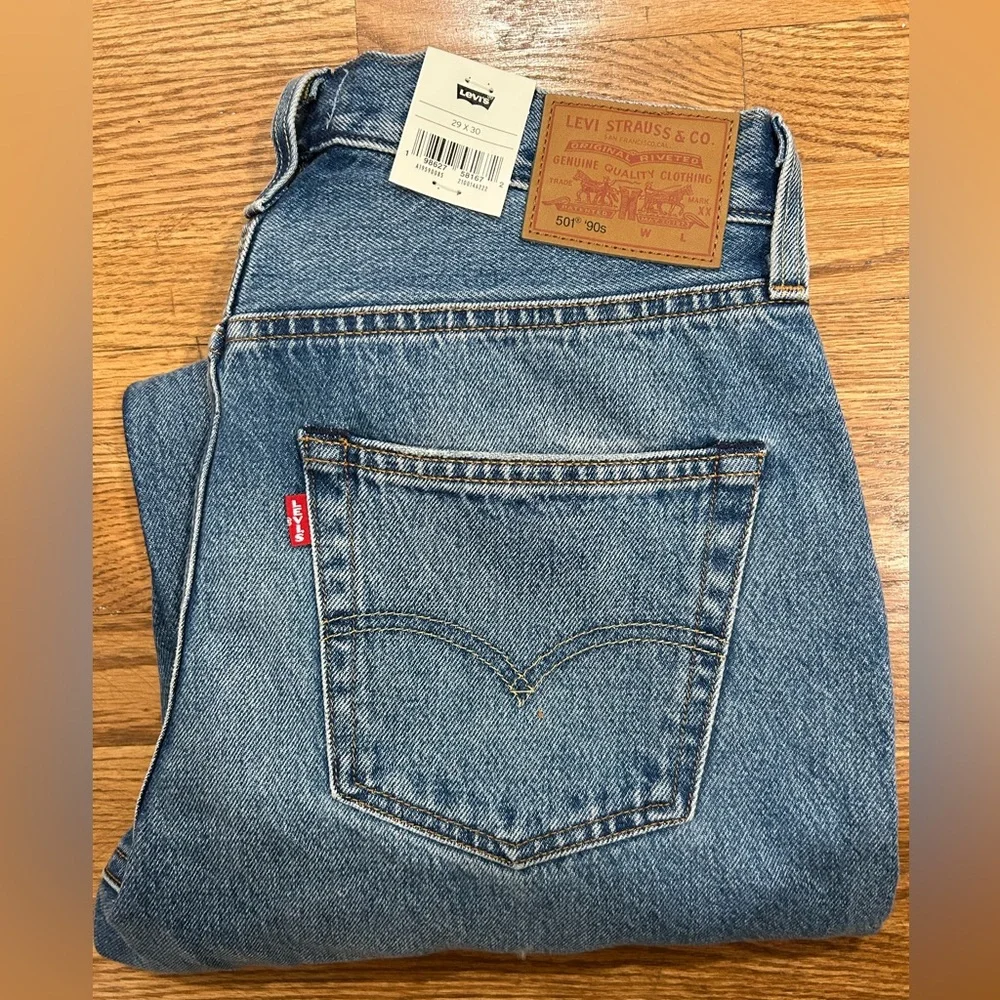 501® '90S SELVEDGE WOMEN'S JEANS - Picture 9 of 12
